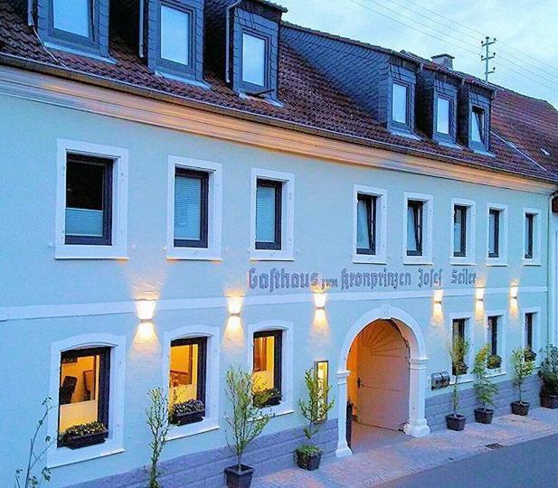 Zum Kronprinzen Hotel Garni Weyher Dış mekan fotoğraf